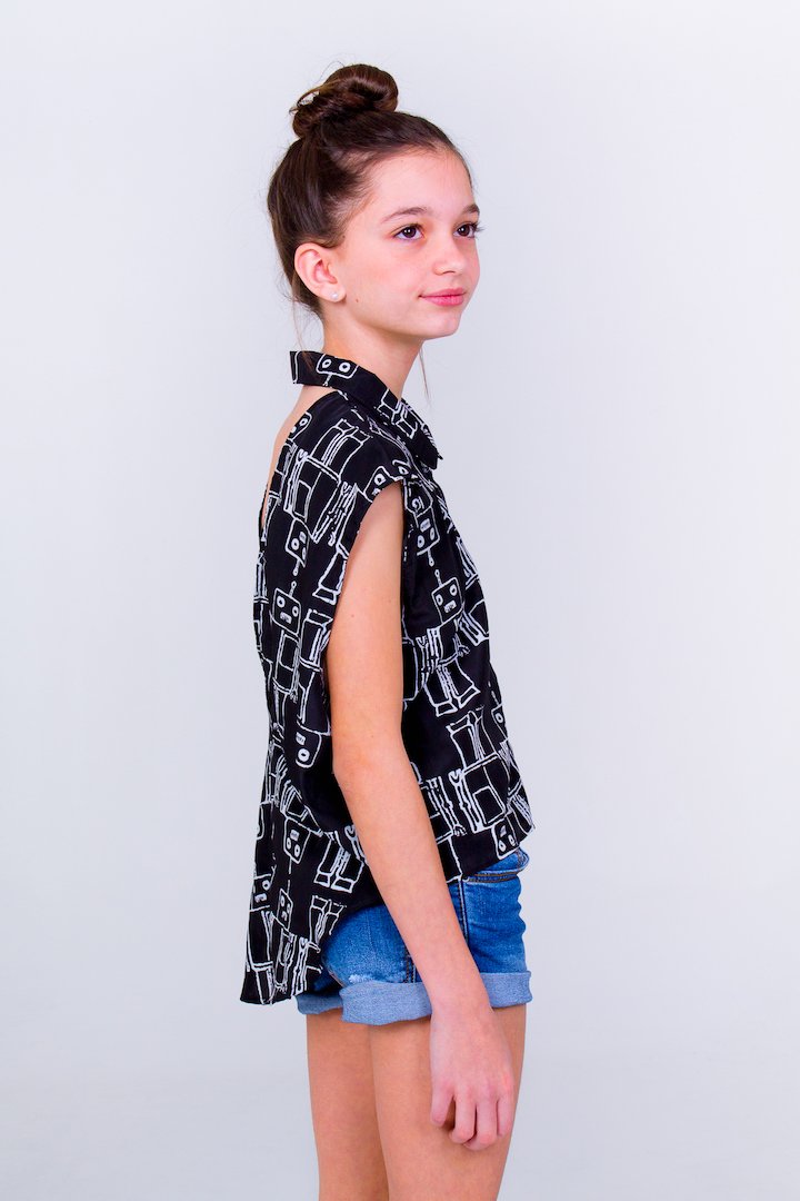 Robot Buttoned Down Crop Top- Black Unicornio Azul 