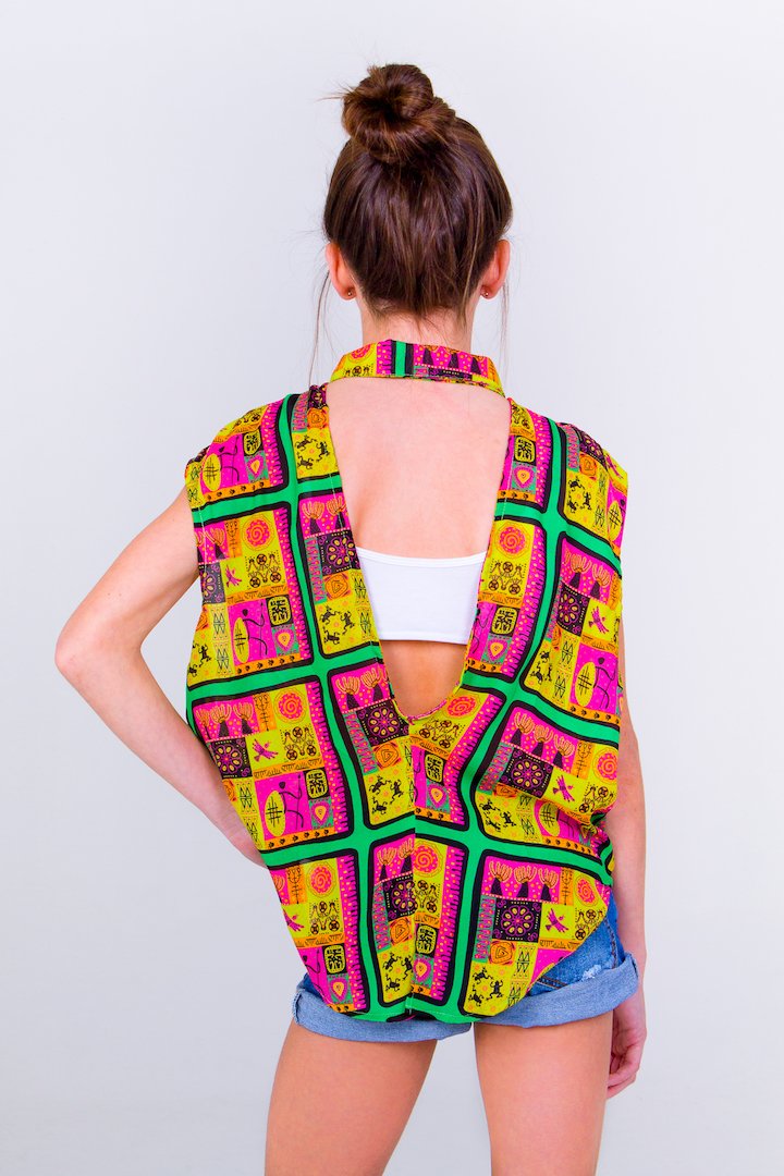 Jamaican Buttoned Down Crop Top- Multicolored Unicornio Azul 