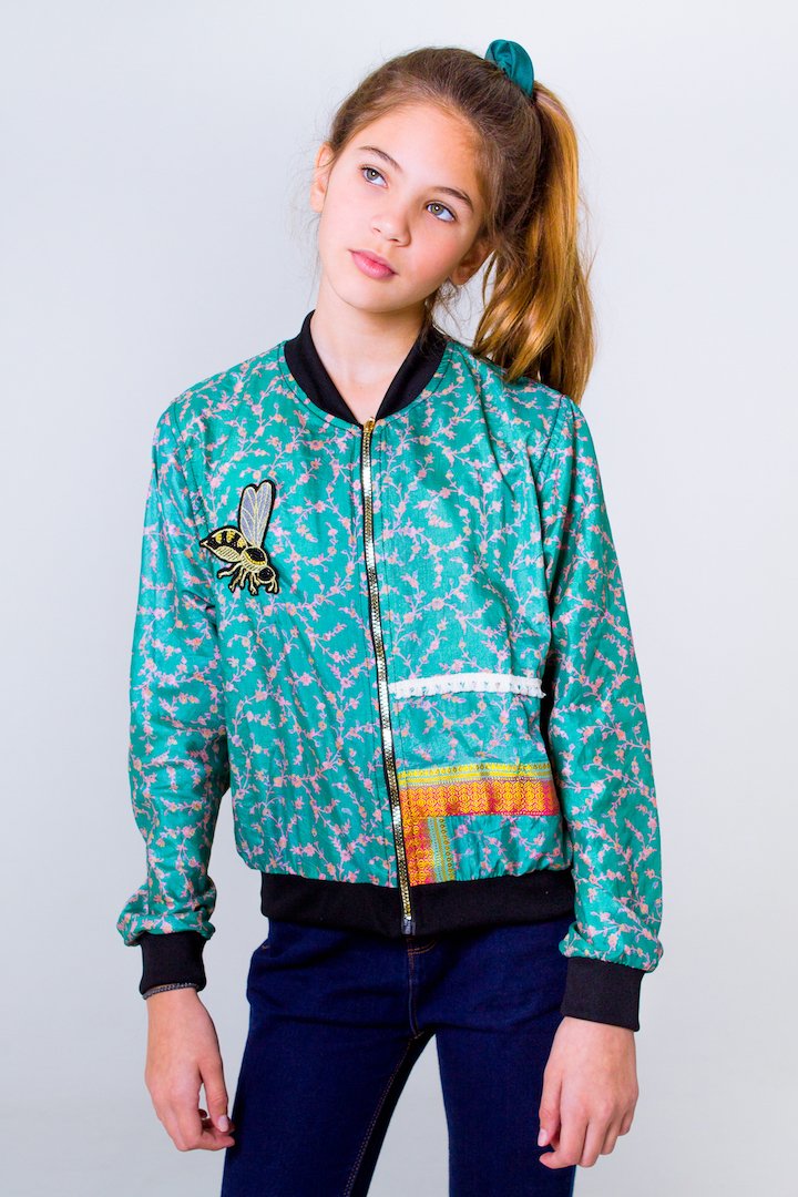 Firefly Teen Silk Bomber- Green Unicornio Azul 