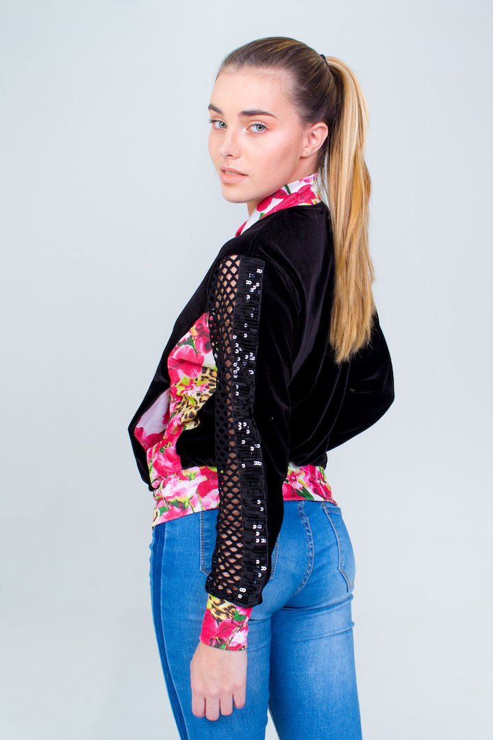 Flowered Teen Bomber- Black Unicornio Azul 